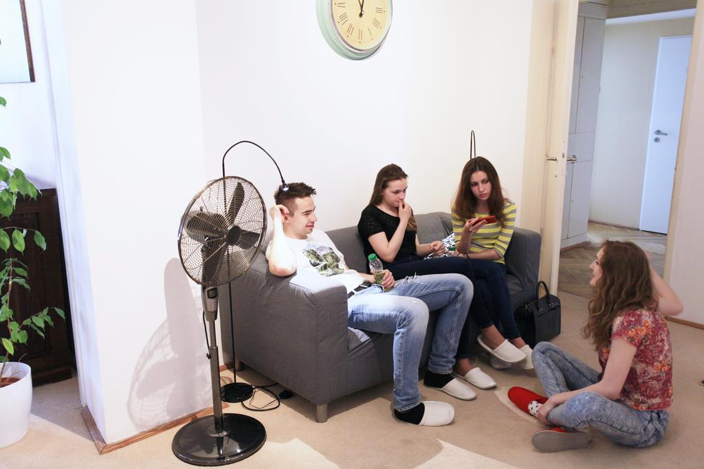Mcsleep Hostel Praag Buitenkant foto