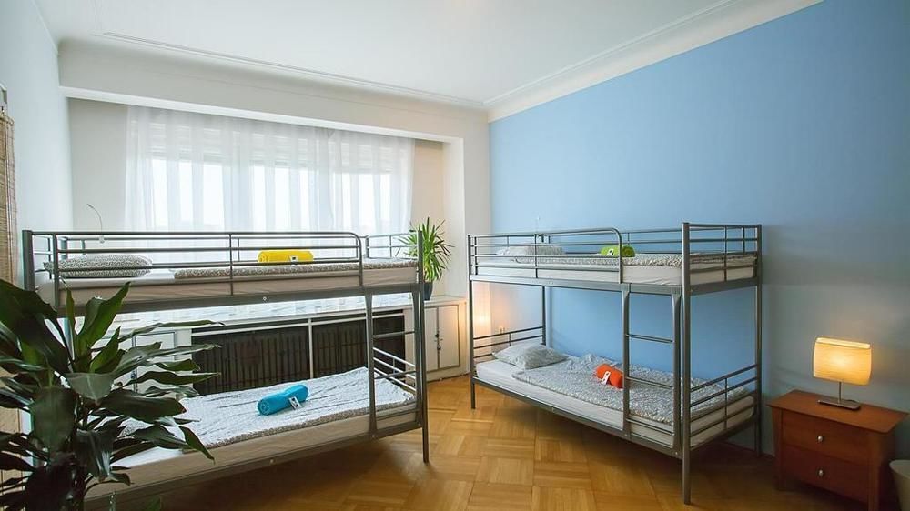 Mcsleep Hostel Praag Buitenkant foto