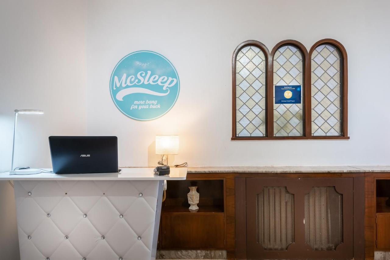 Mcsleep Hostel Praag Buitenkant foto
